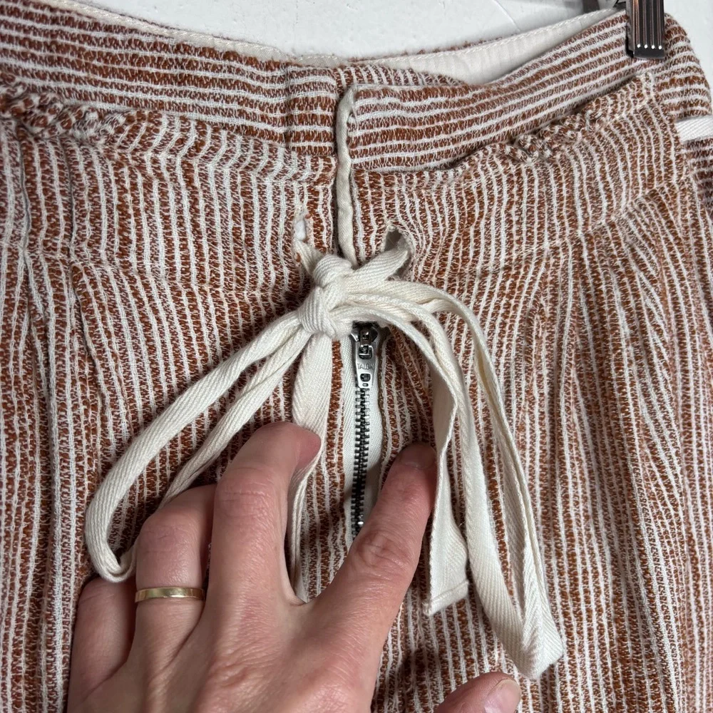Free People Caraway Light at Sunrise Striped Crop Pants Brown Ivory Size 8 EUC